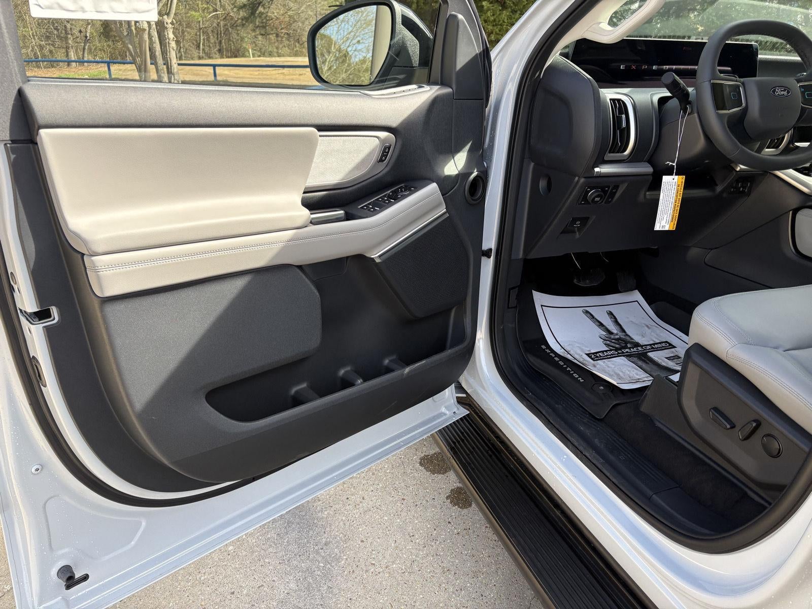 2026 Ford Expedition Max MAX Active