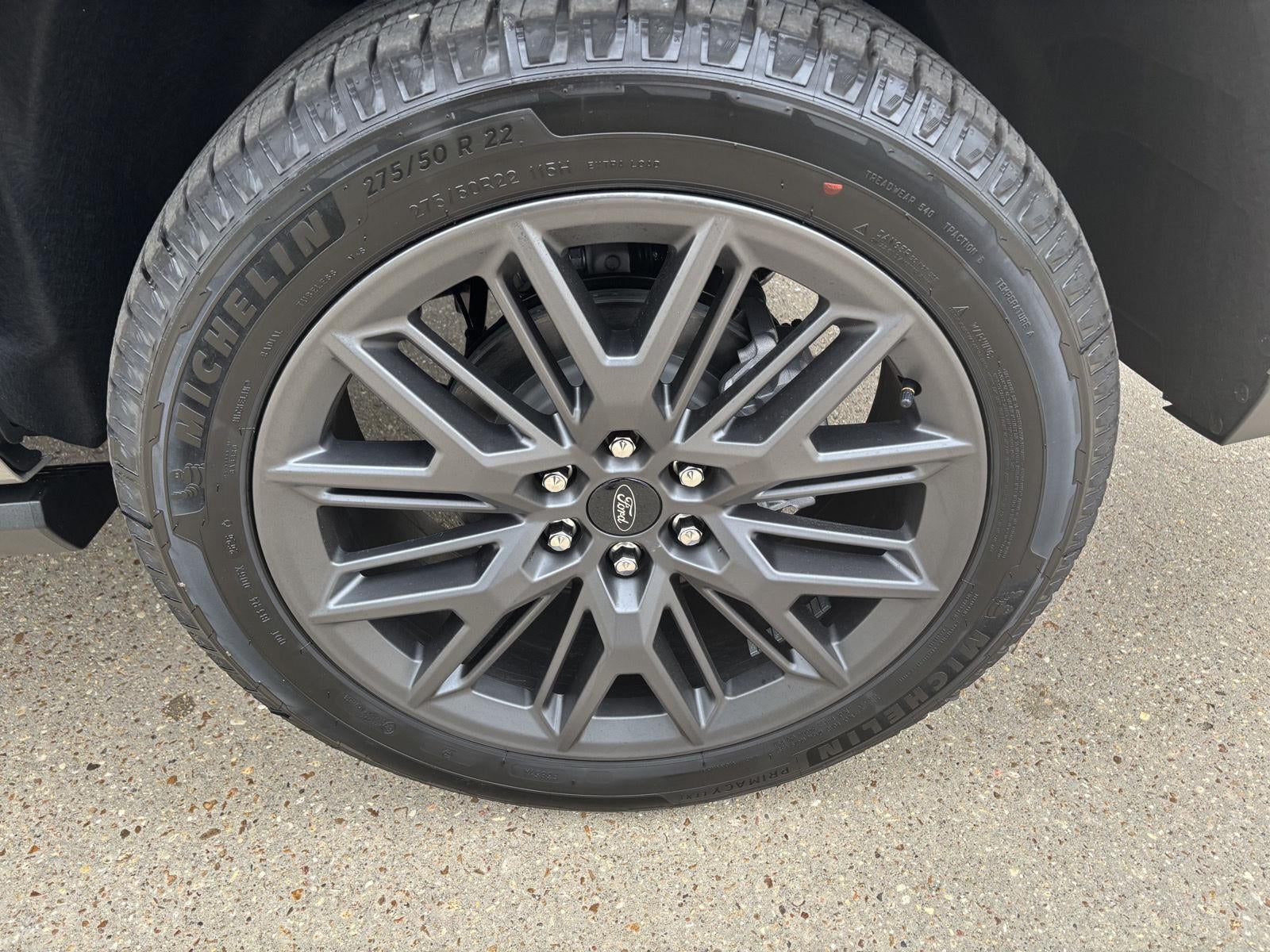 2027 Ford Expedition Max MAX Platinum