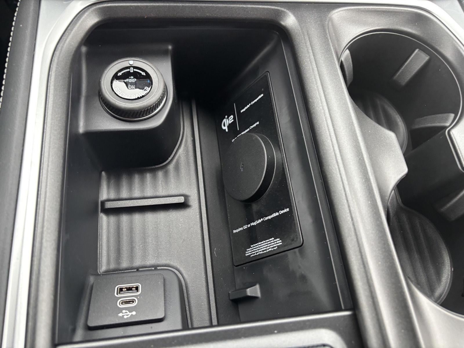 2027 Ford Expedition Max MAX Platinum