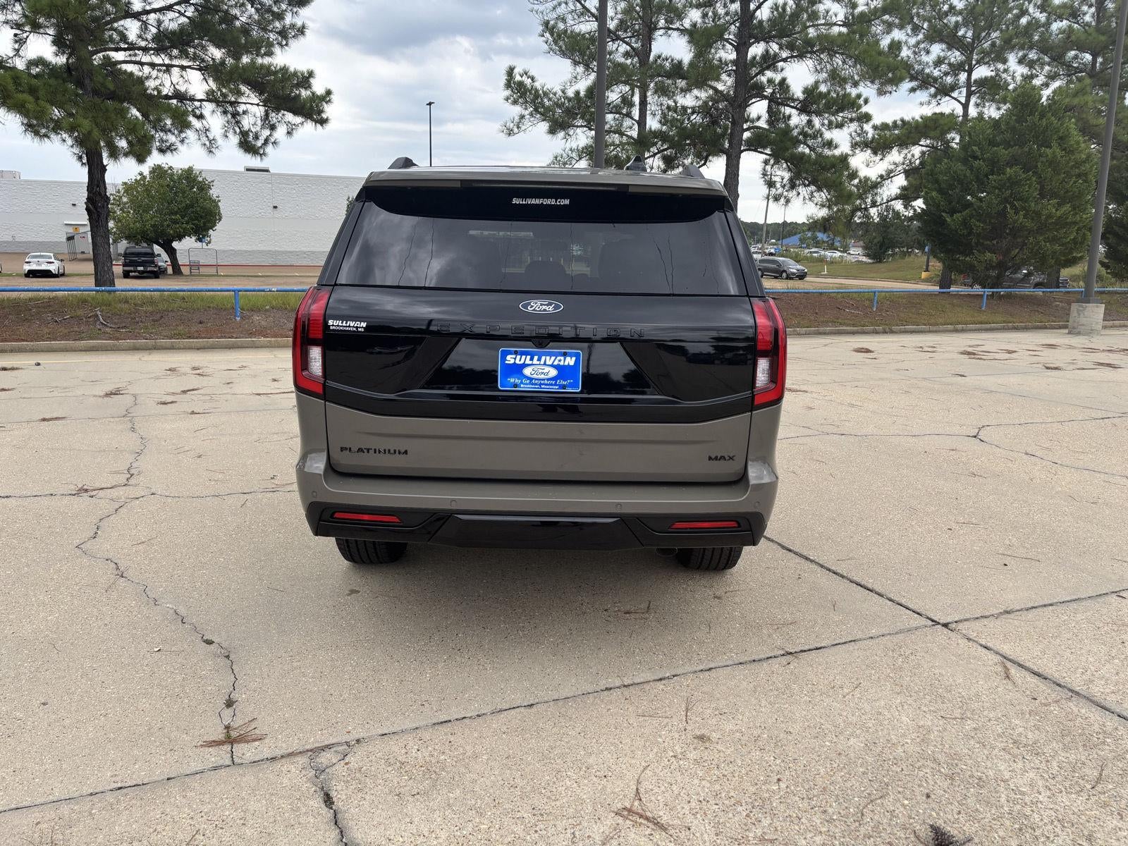 2027 Ford Expedition Max MAX Platinum