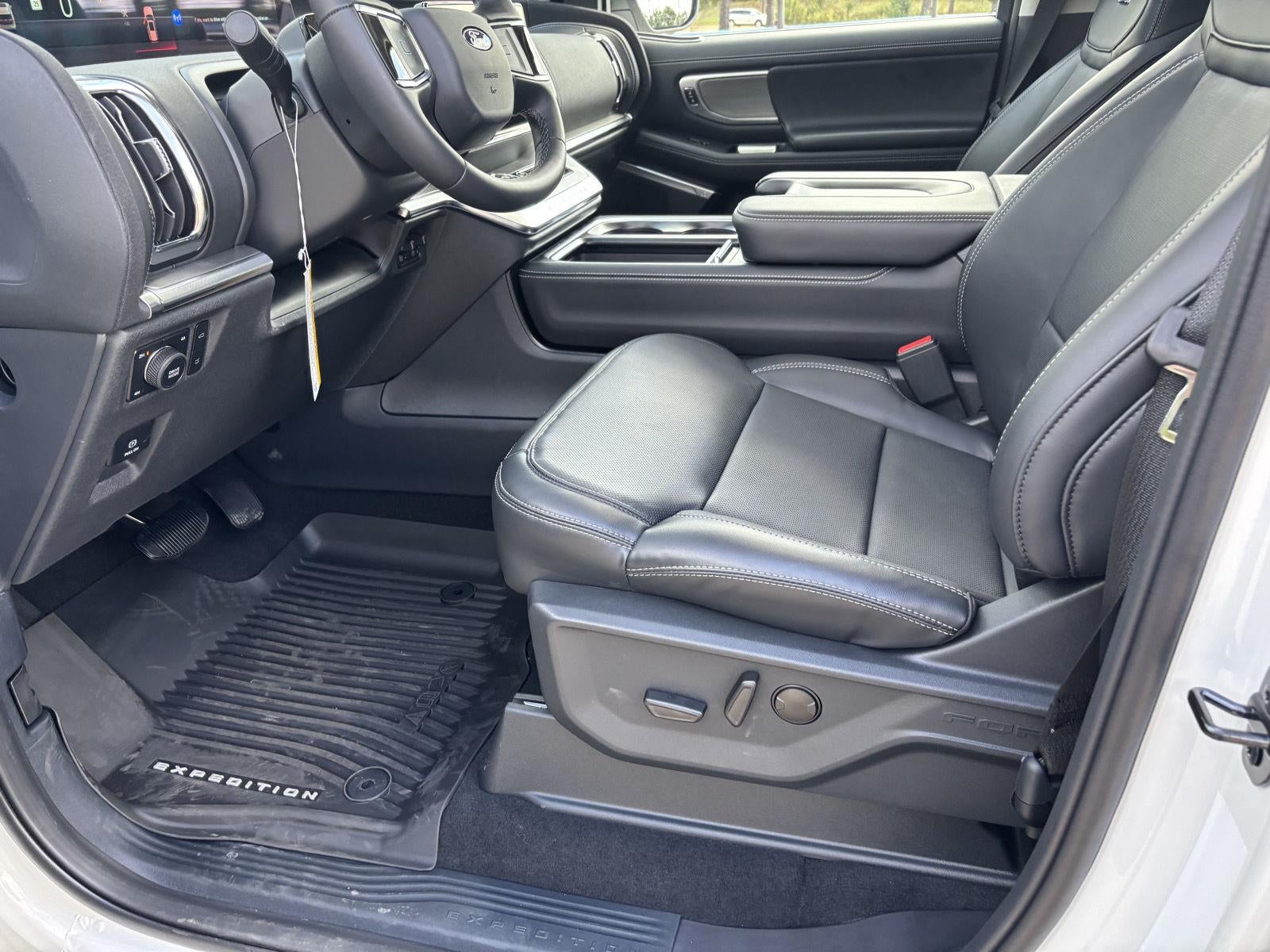 2026 Ford Expedition Max MAX Platinum®