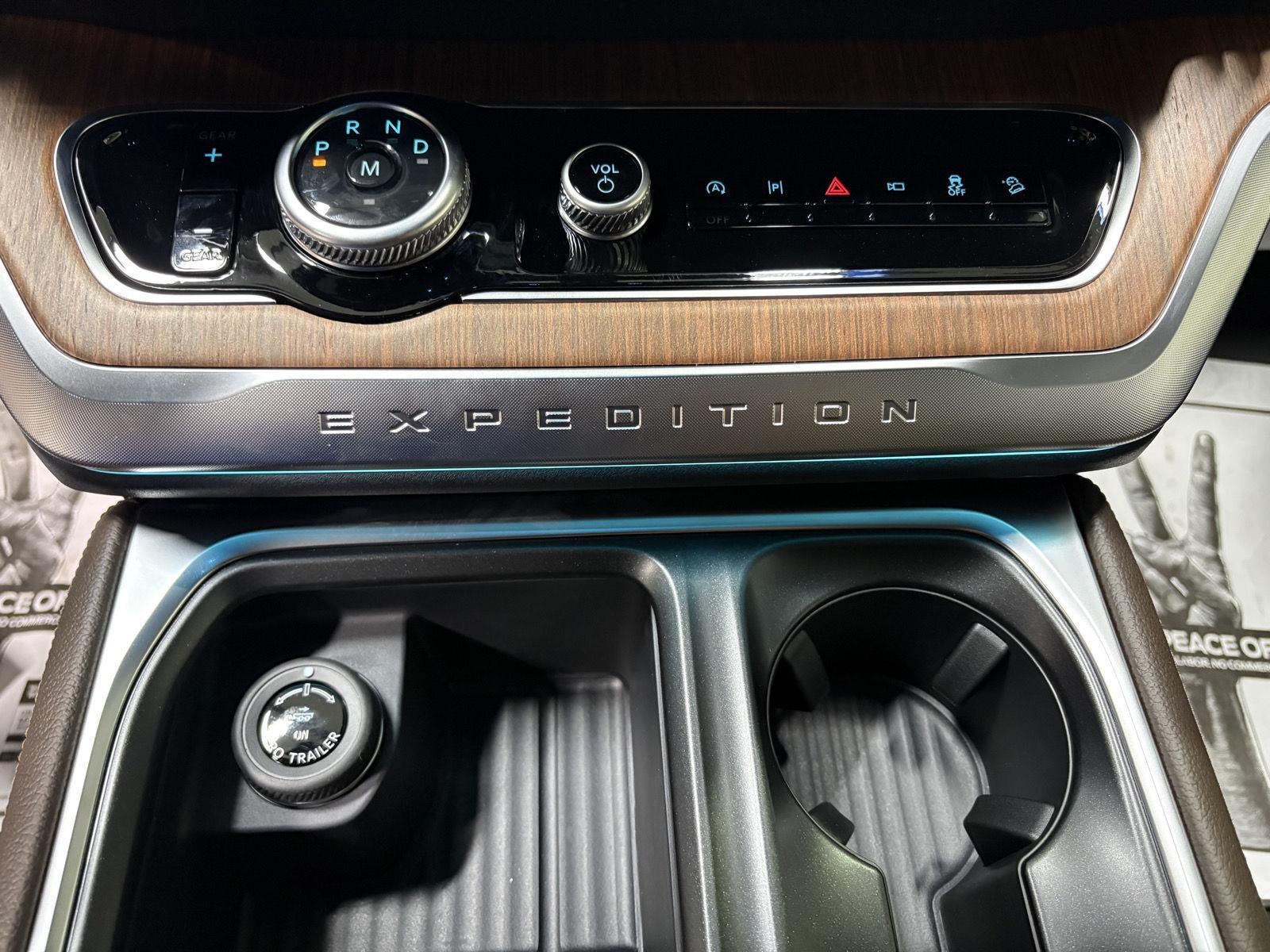 2026 Ford Expedition Max MAX King Ranch®