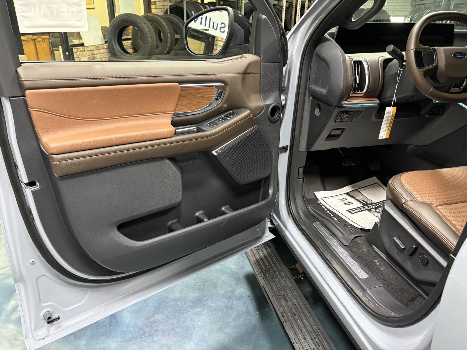 2026 Ford Expedition Max MAX King Ranch®