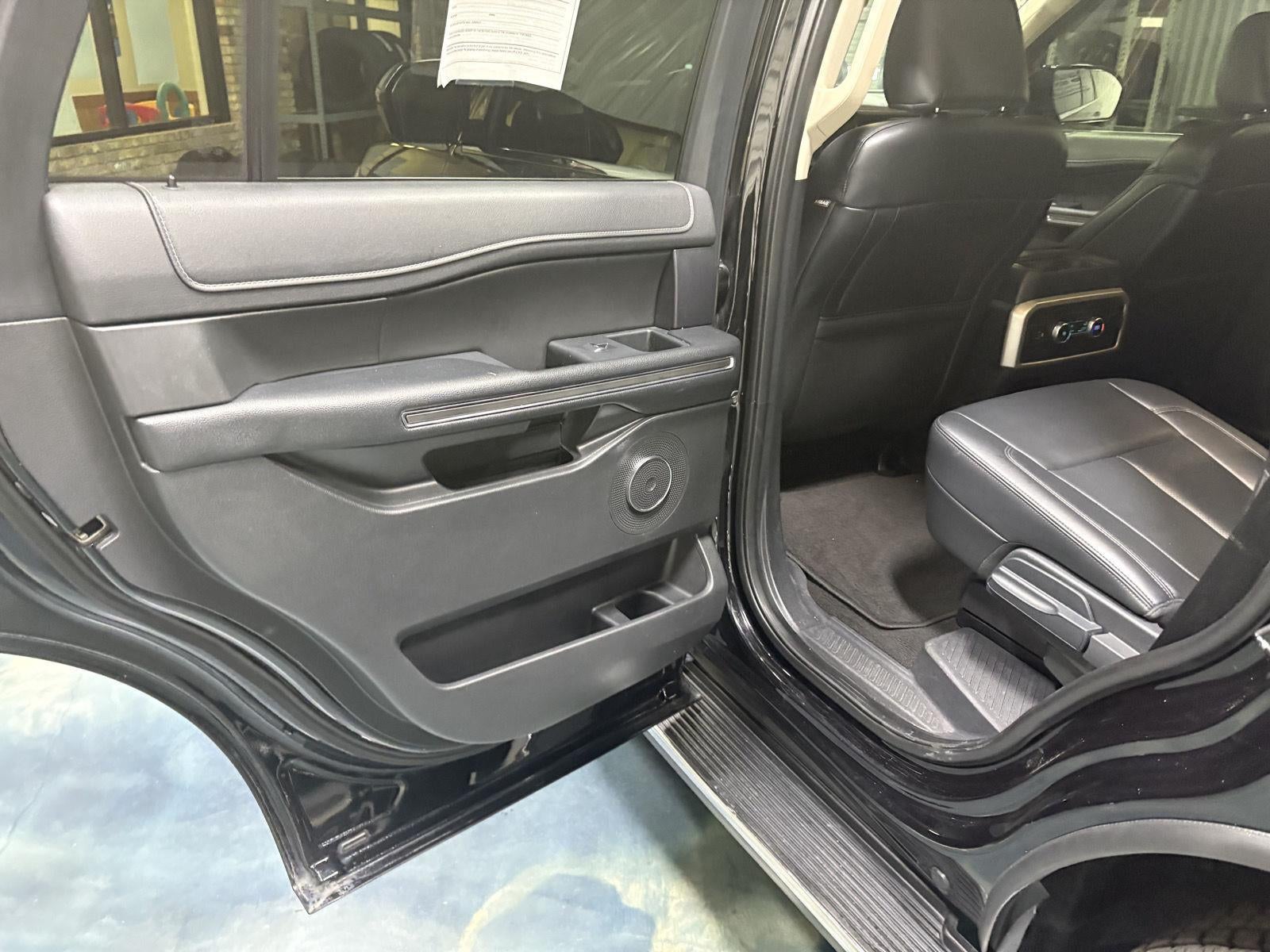 2023 Ford Expedition XLT