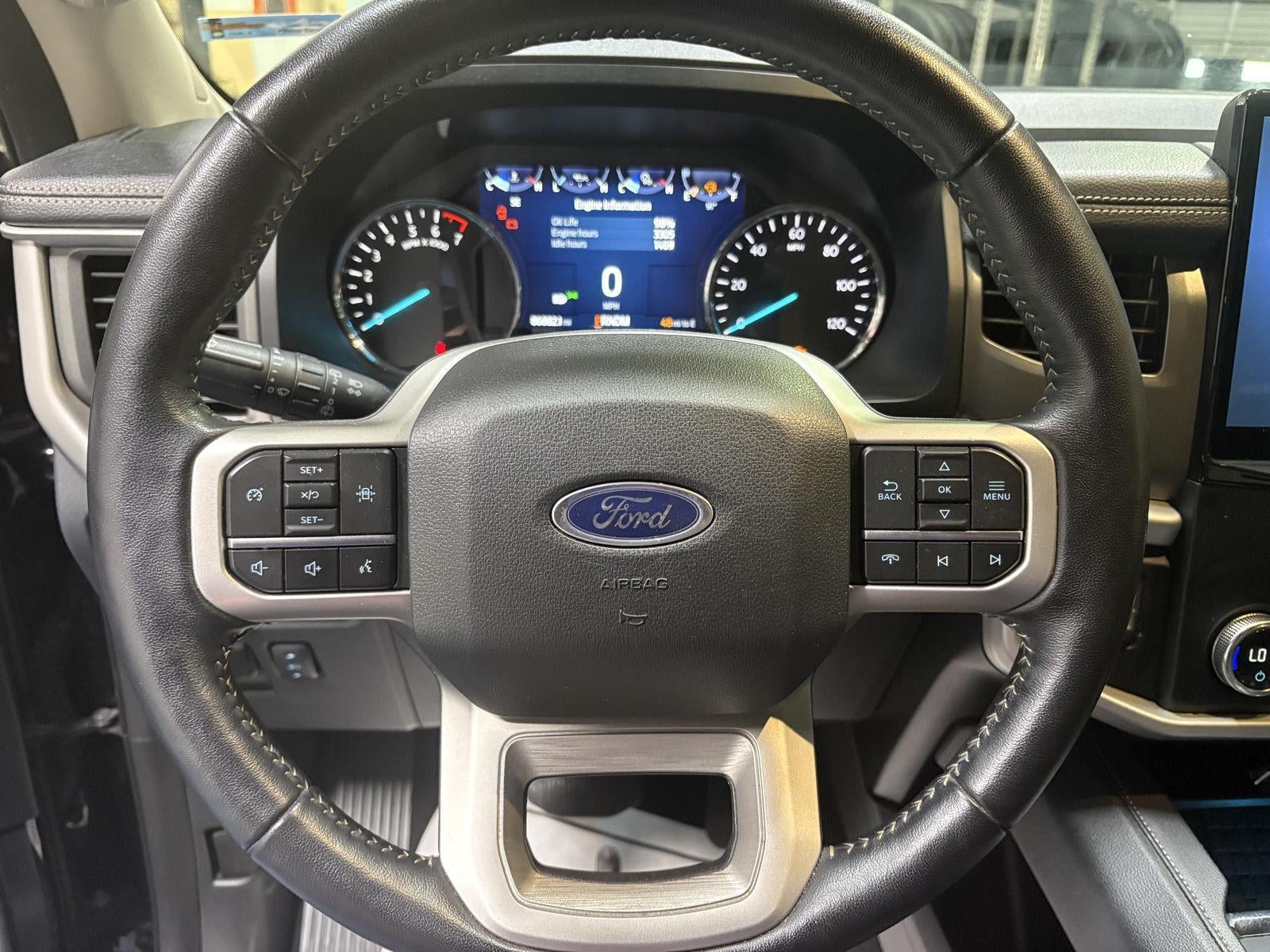 2023 Ford Expedition XLT