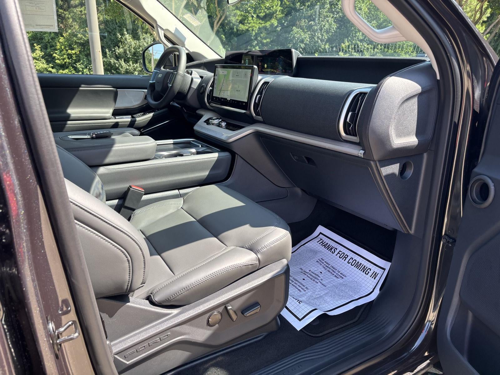 2026 Ford Expedition Active