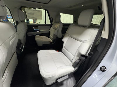 2026 Ford Expedition Platinum®