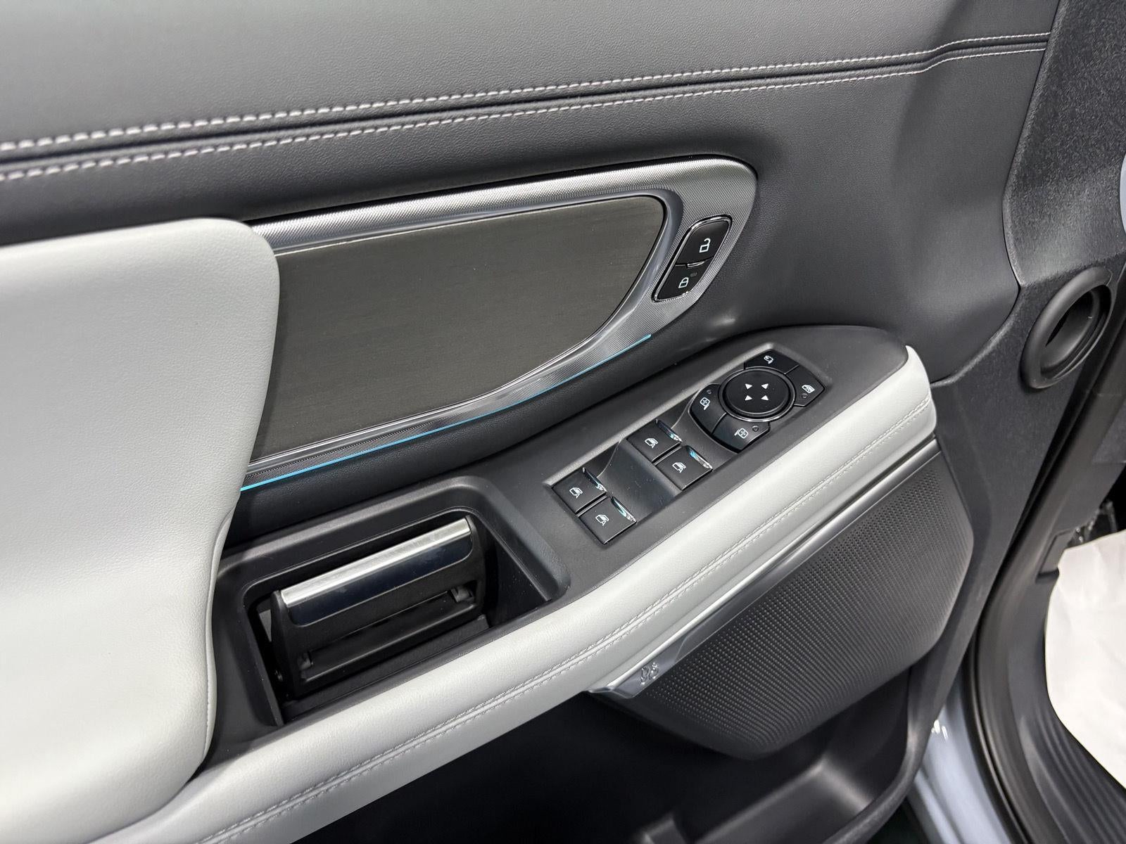 2026 Ford Expedition Platinum®