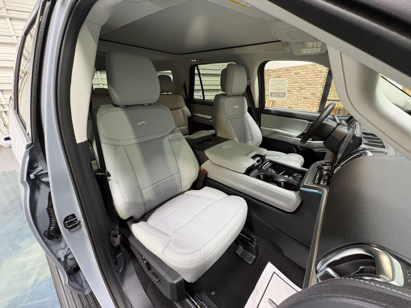 2026 Ford Expedition Platinum®