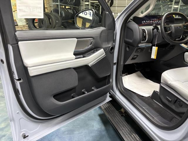 2026 Ford Expedition Platinum®