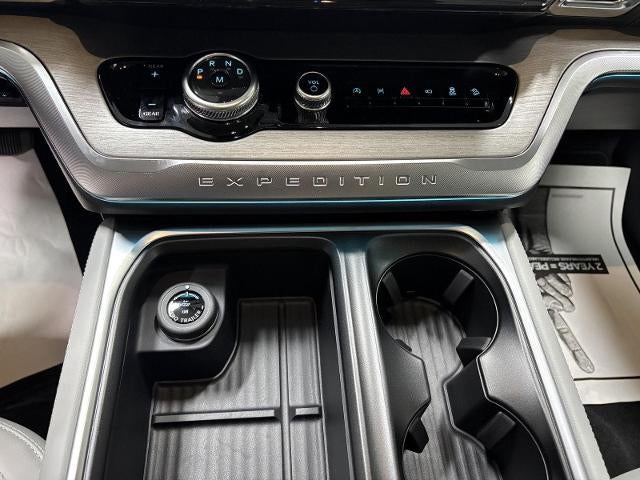 2026 Ford Expedition Platinum®