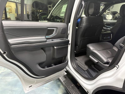 2026 Ford Expedition Platinum®