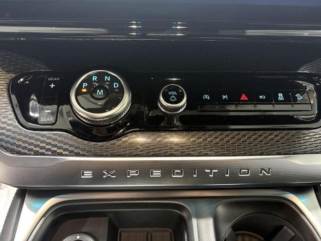 2026 Ford Expedition Platinum®