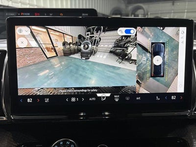 2026 Ford Expedition Platinum®