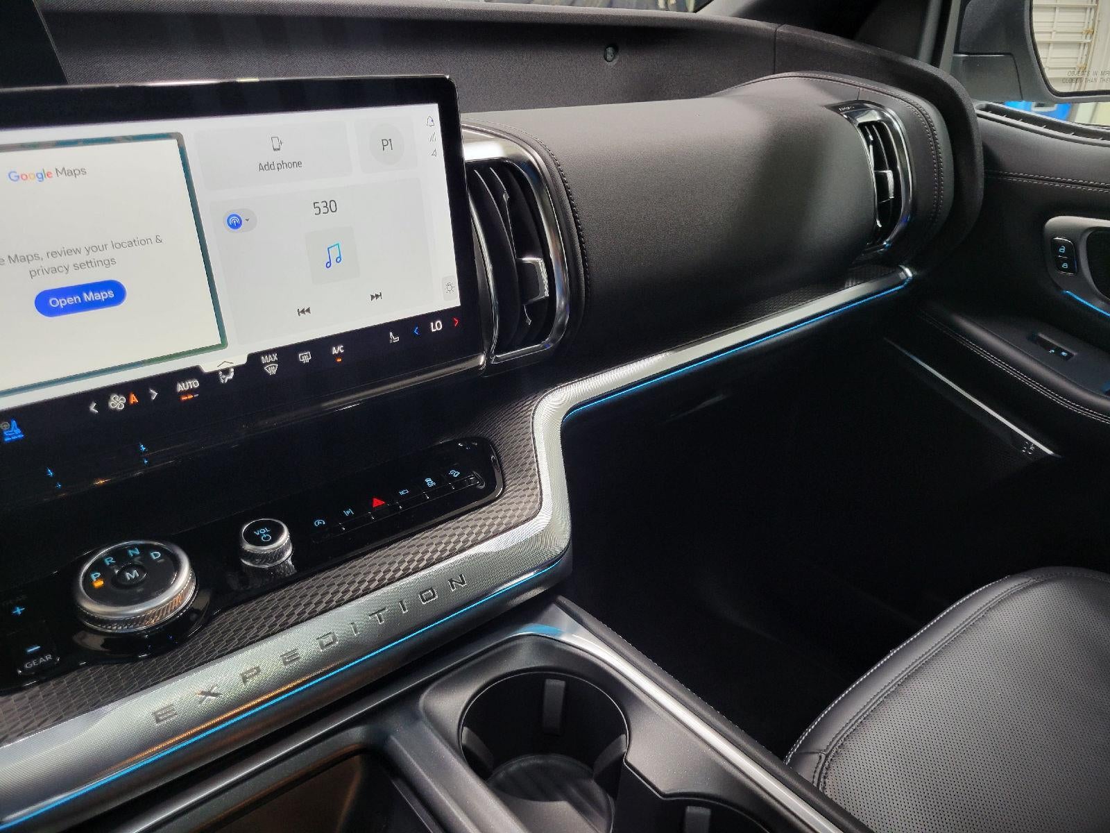 2025 Ford Expedition Platinum®