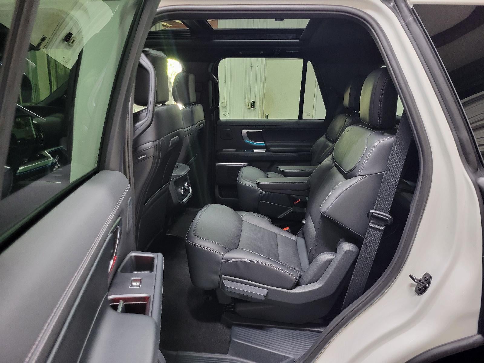 2025 Ford Expedition Platinum®