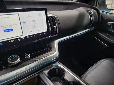 2025 Ford Expedition Platinum®