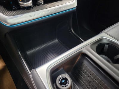 2025 Ford Expedition Platinum®