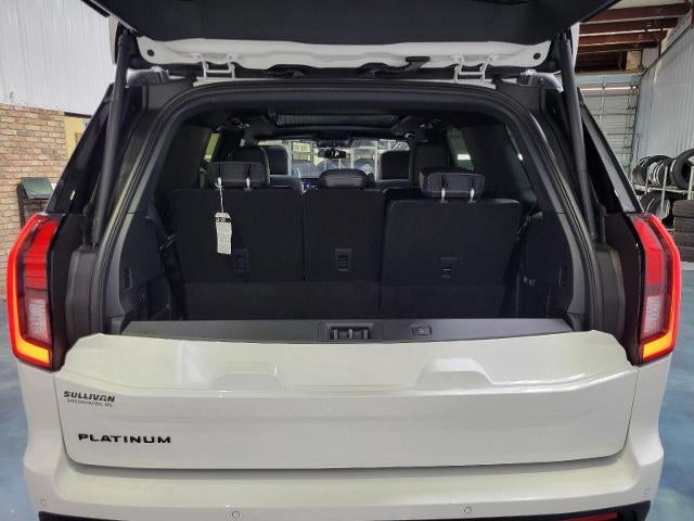 2025 Ford Expedition Platinum®