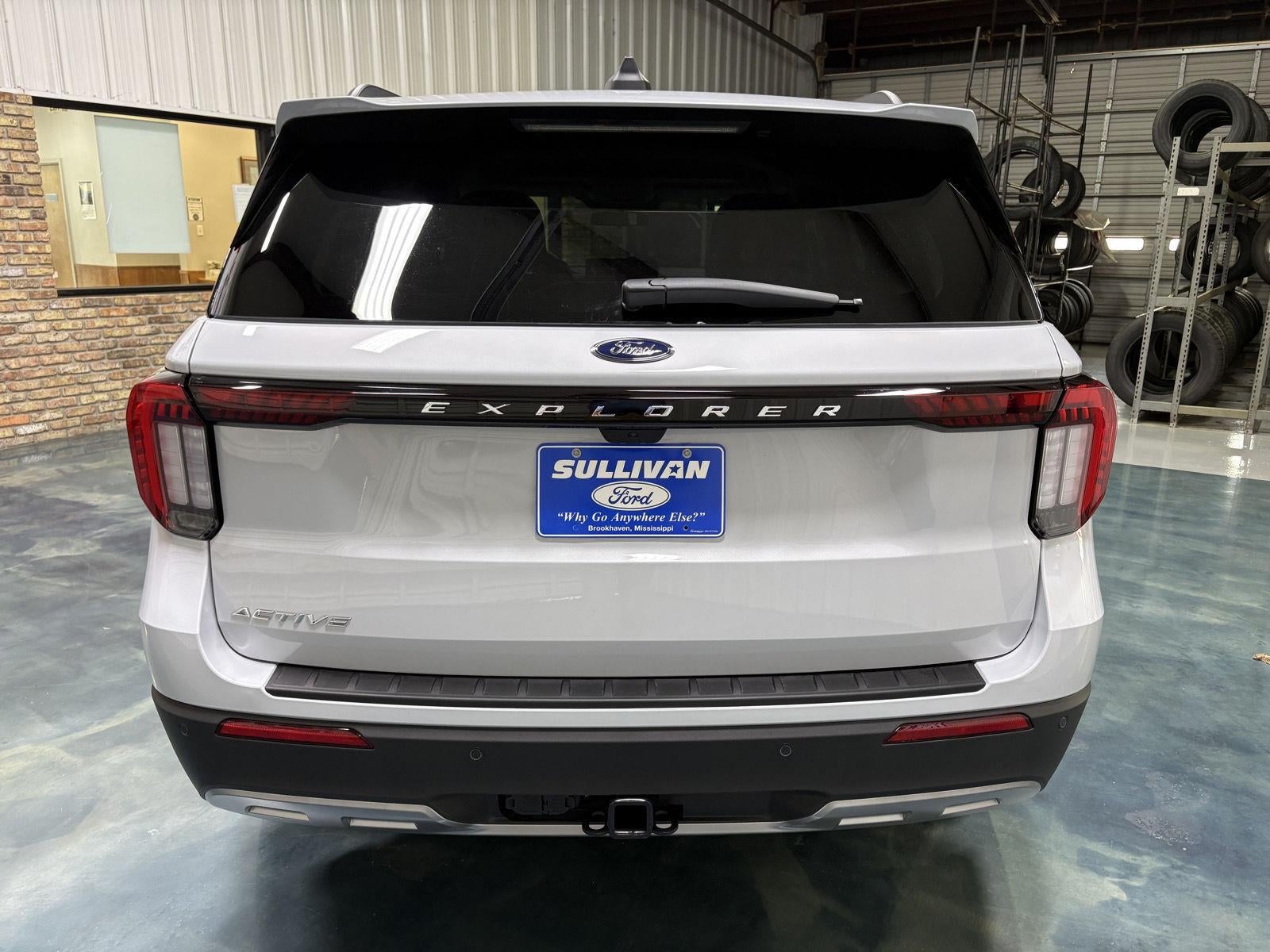 2026 Ford Explorer Active w/200A Pkg