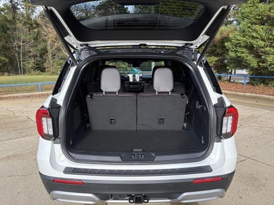 2026 Ford Explorer Platinum™