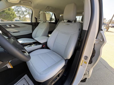 2026 Ford Explorer Platinum™