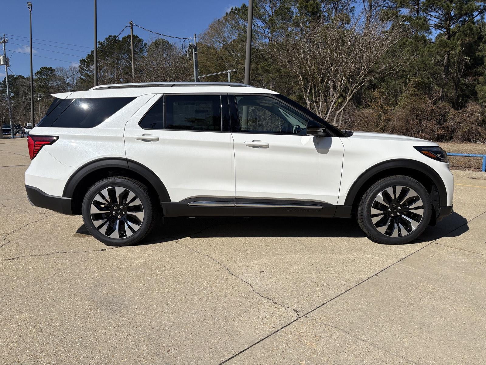 2026 Ford Explorer Platinum™