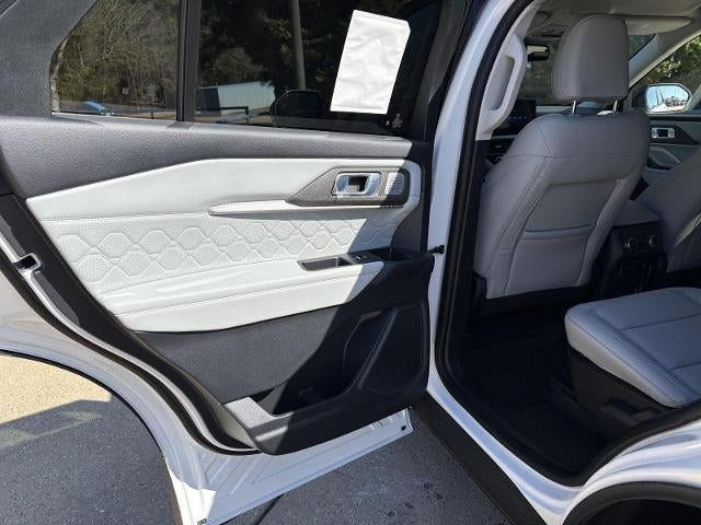 2026 Ford Explorer Platinum™