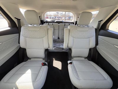 2026 Ford Explorer Platinum™