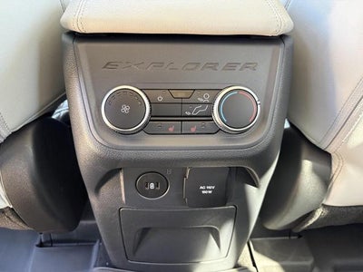 2026 Ford Explorer Platinum™