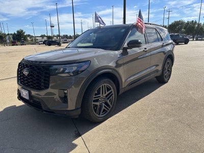 2027 Ford Explorer ST-Line