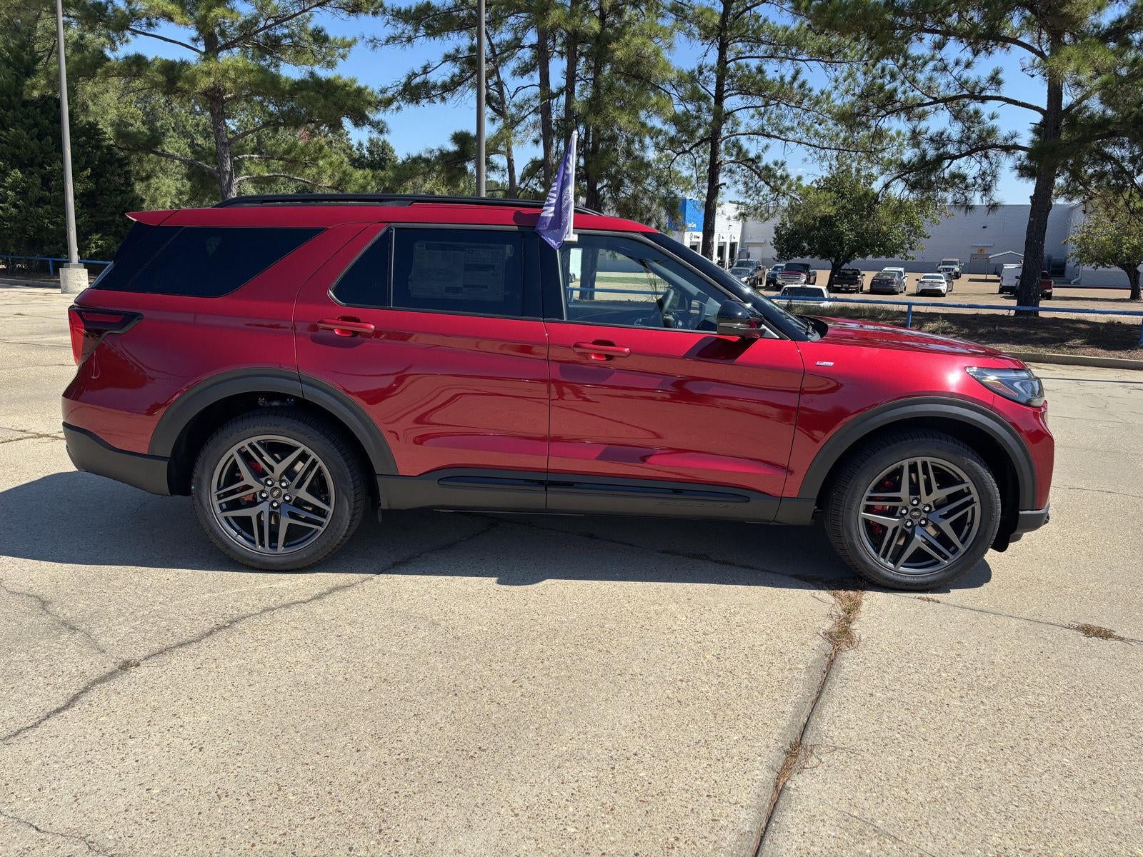 2027 Ford Explorer ST-Line