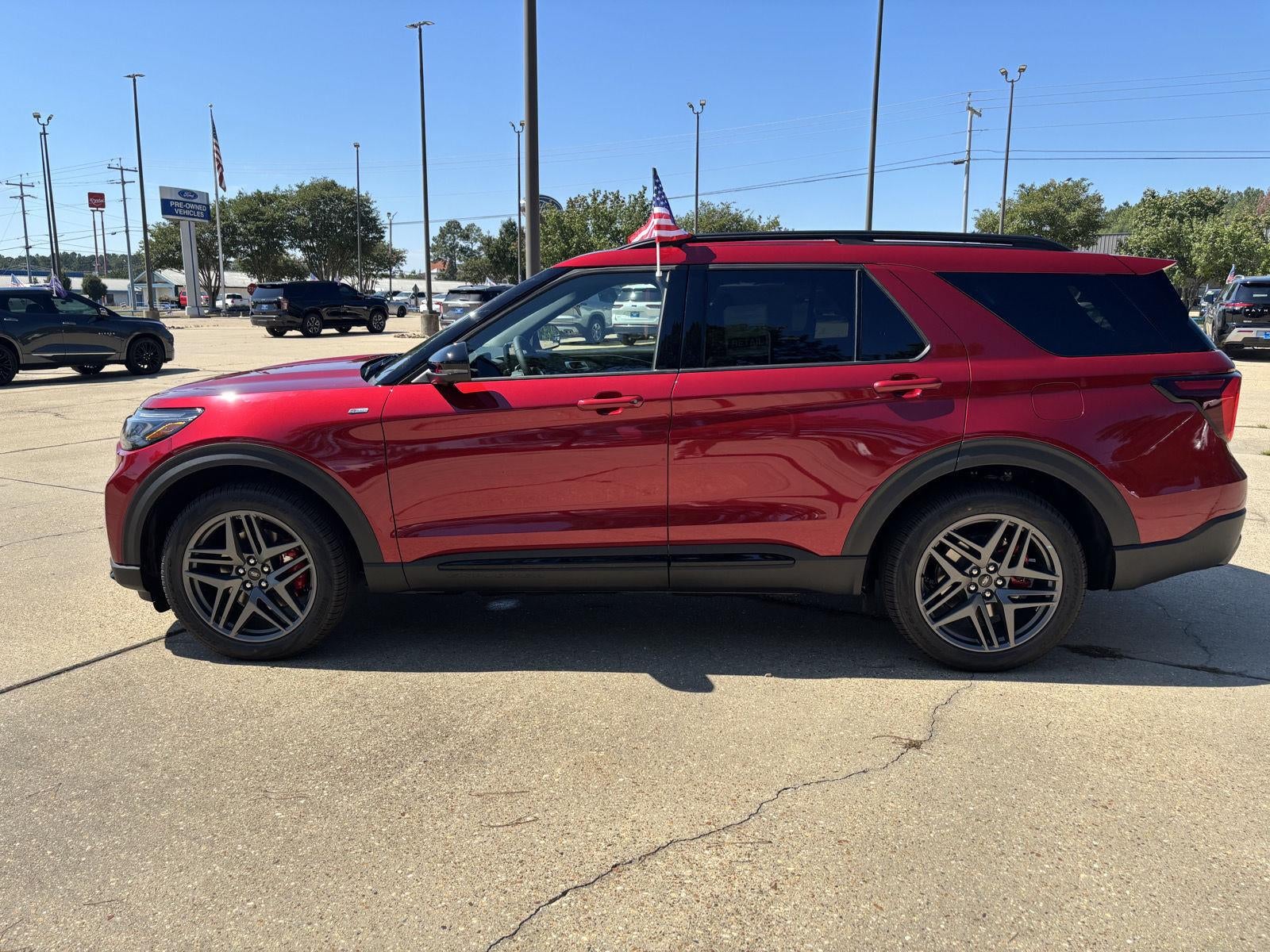 2027 Ford Explorer ST-Line