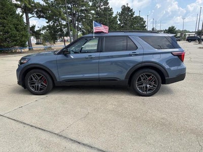 2025 Ford Explorer ST