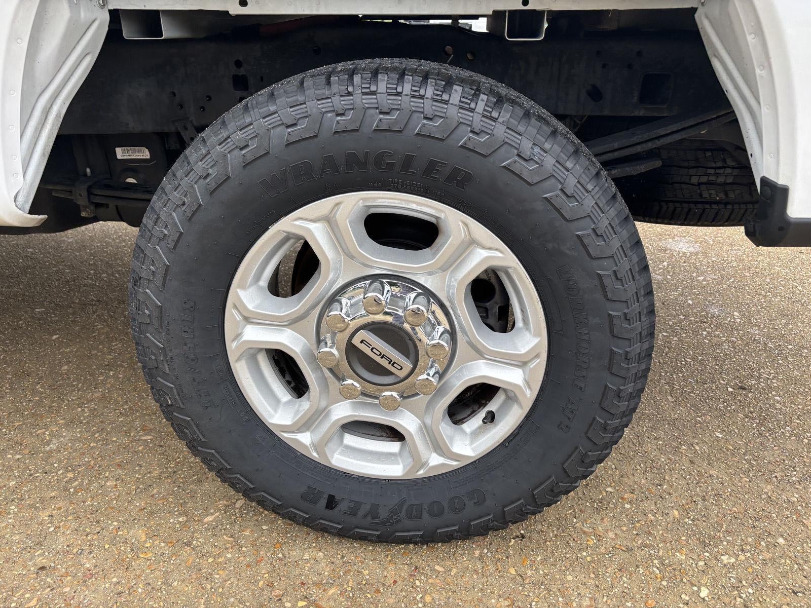 2025 Ford Super Duty F-250 SRW XLT