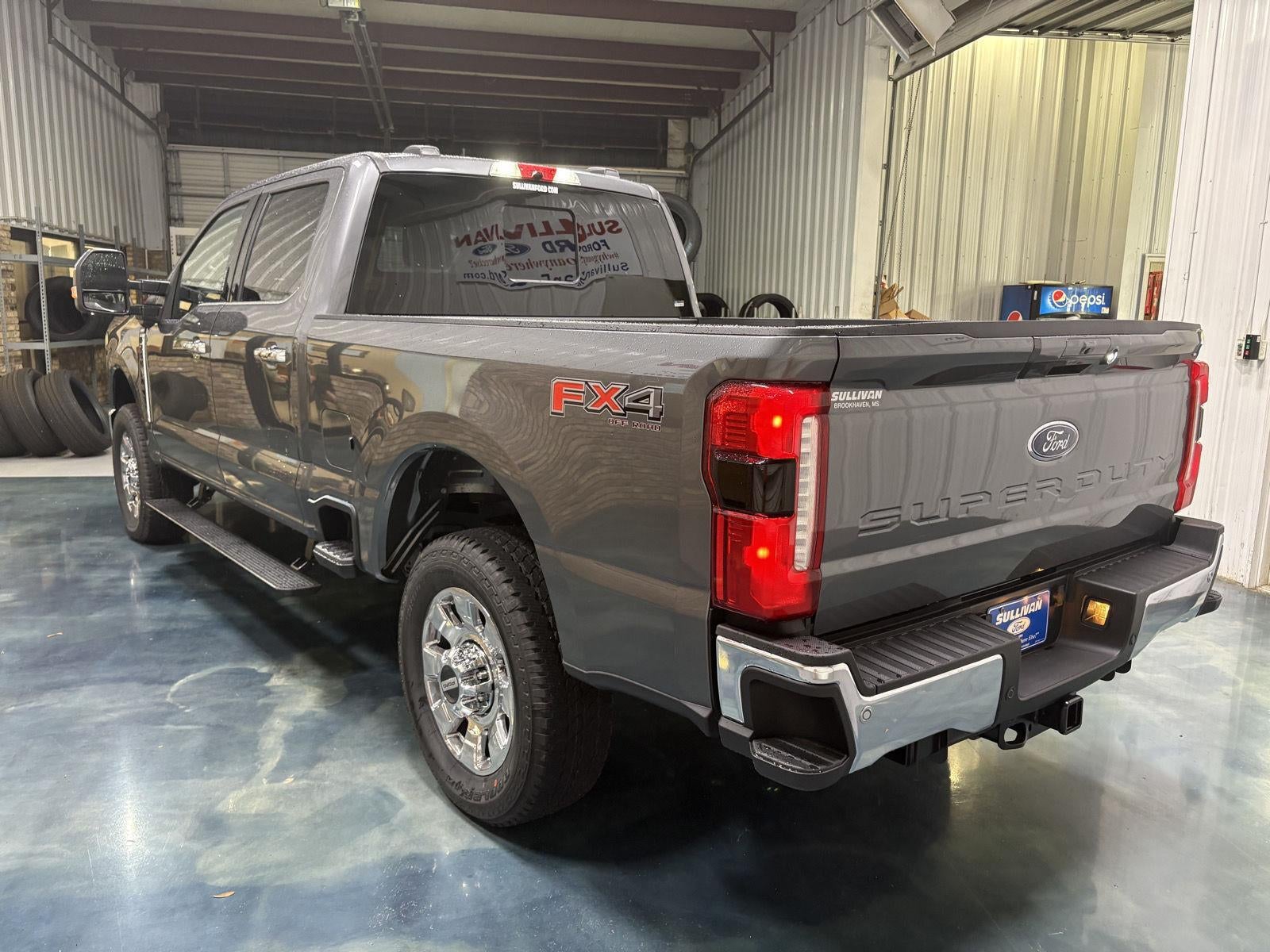 2026 Ford Super Duty F-250 SRW LARIAT