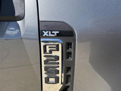 2025 Ford Super Duty F-250 SRW XLT