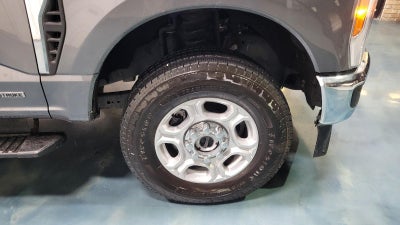 2025 Ford Super Duty F-250 SRW XLT