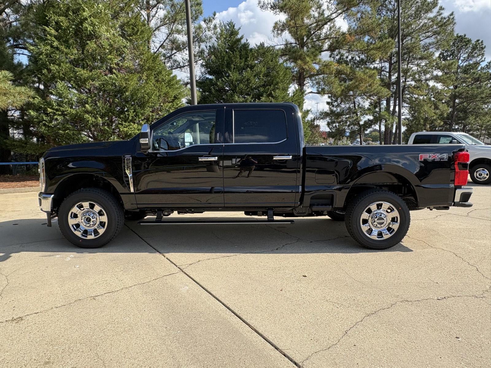 2026 Ford Super Duty F-250 SRW F-250® Lariat®