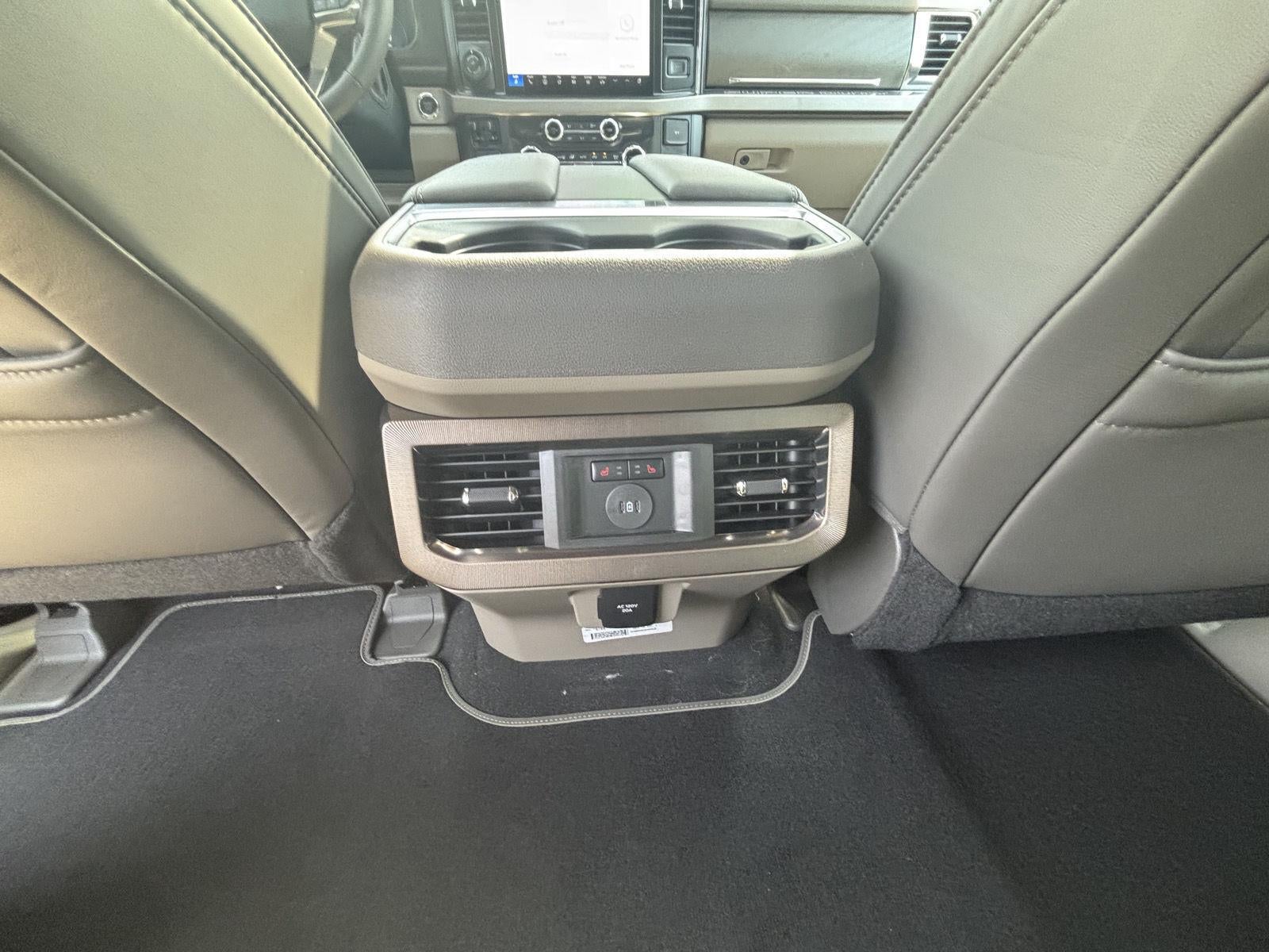 2026 Ford Super Duty F-250 SRW F-250® Platinum®