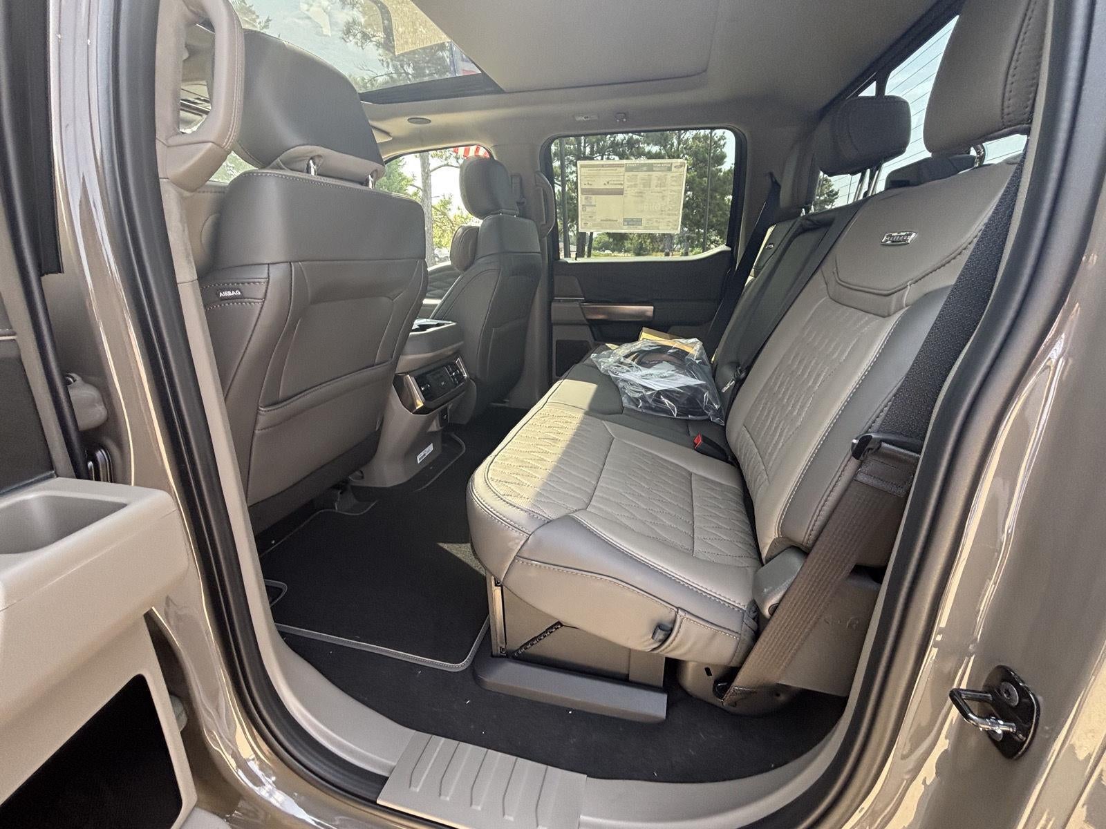 2026 Ford Super Duty F-250 SRW F-250® Platinum®