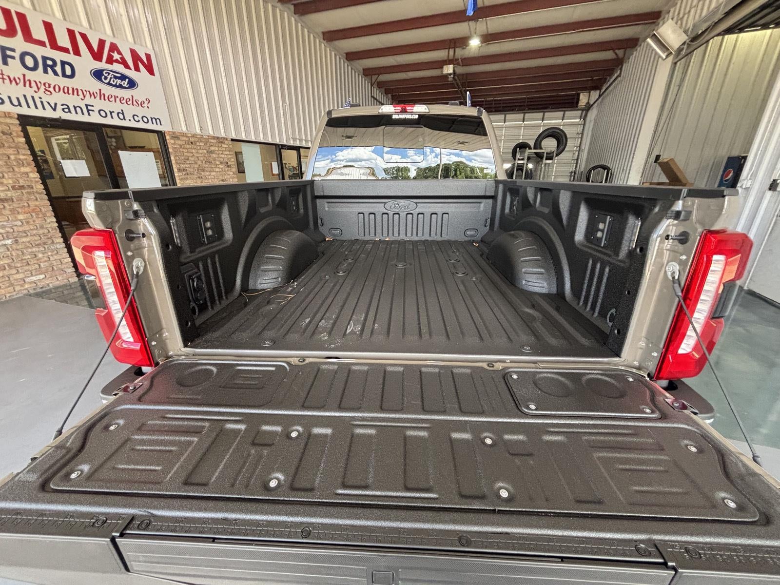 2026 Ford Super Duty F-250 SRW F-250® King Ranch®