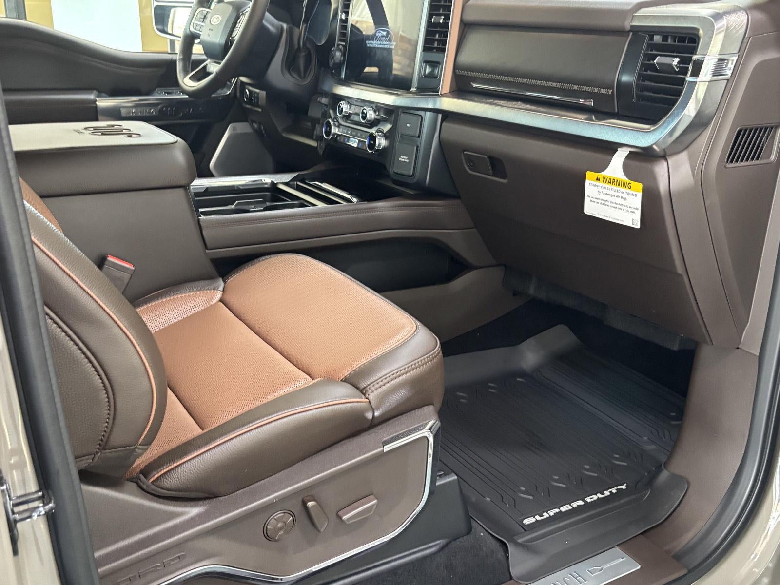 2026 Ford Super Duty F-250 SRW F-250® King Ranch®