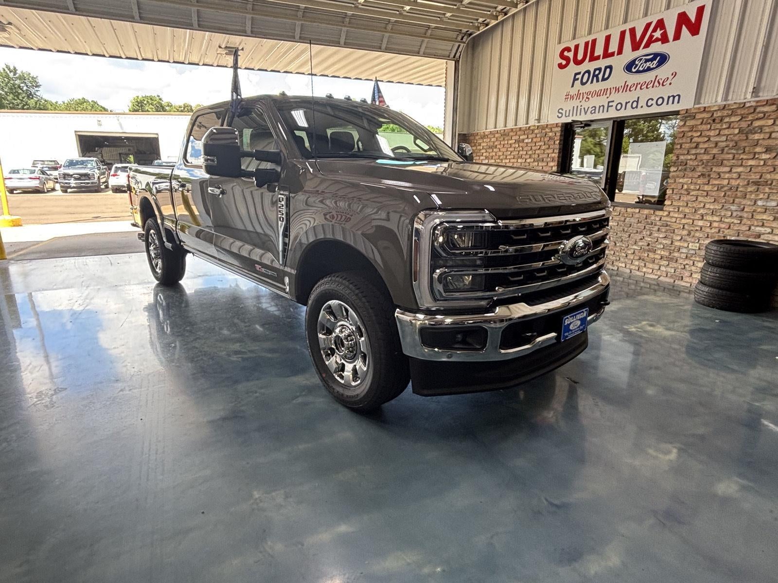 2026 Ford Super Duty F-250 SRW F-250® King Ranch®