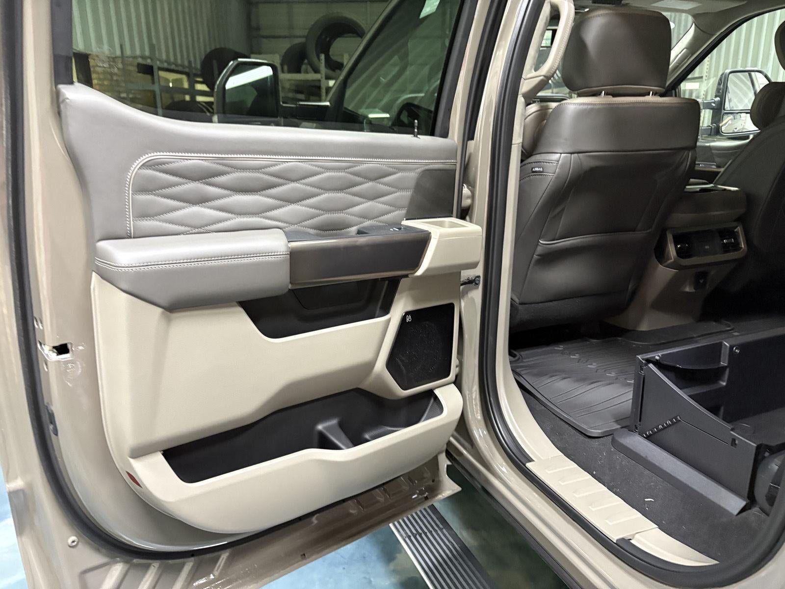 2026 Ford Super Duty F-250 SRW F-250® Platinum®