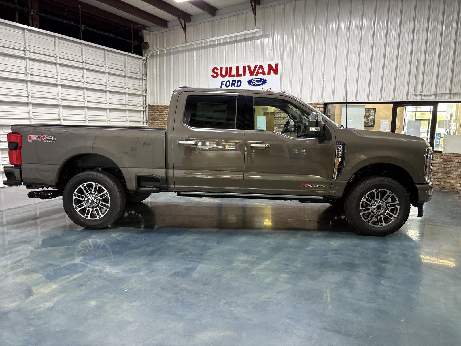 2026 Ford Super Duty F-250 SRW F-250® Platinum®