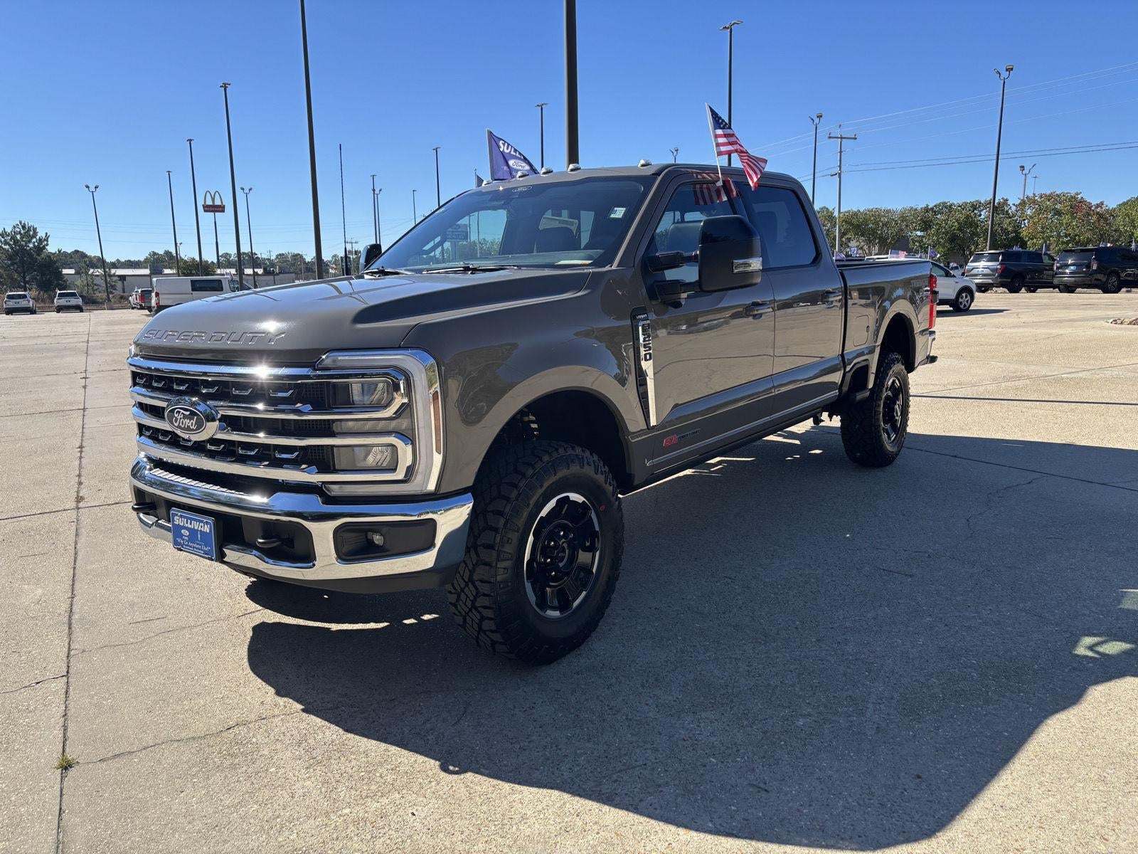 2027 Ford Super Duty F-250 SRW F-250® Lariat®