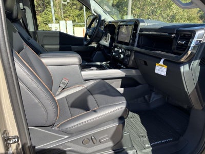 2027 Ford Super Duty F-250 SRW F-250® Lariat®