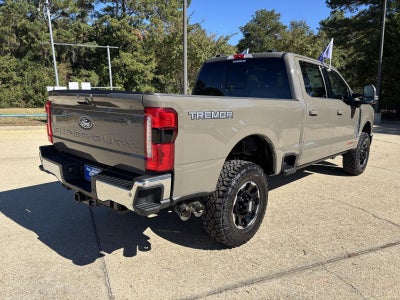 2027 Ford Super Duty F-250 SRW F-250® Lariat®