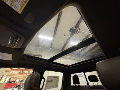 2026 Ford Super Duty F-250 SRW F-250® King Ranch®